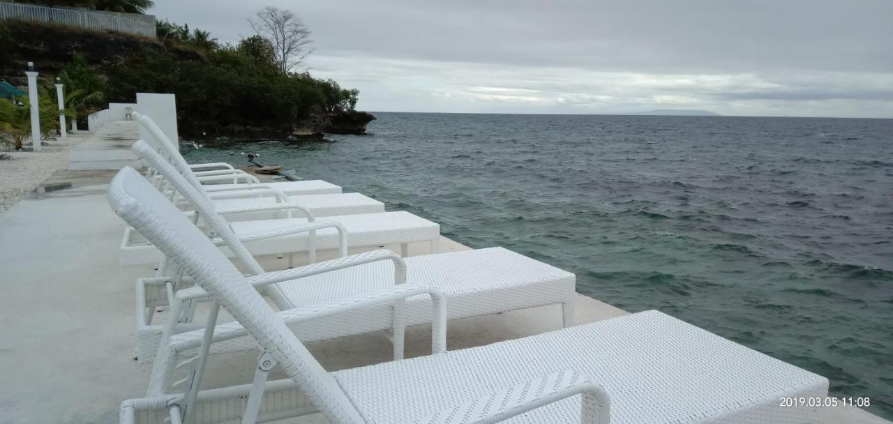 Seascape Beach Resort Ослоб Экстерьер фото